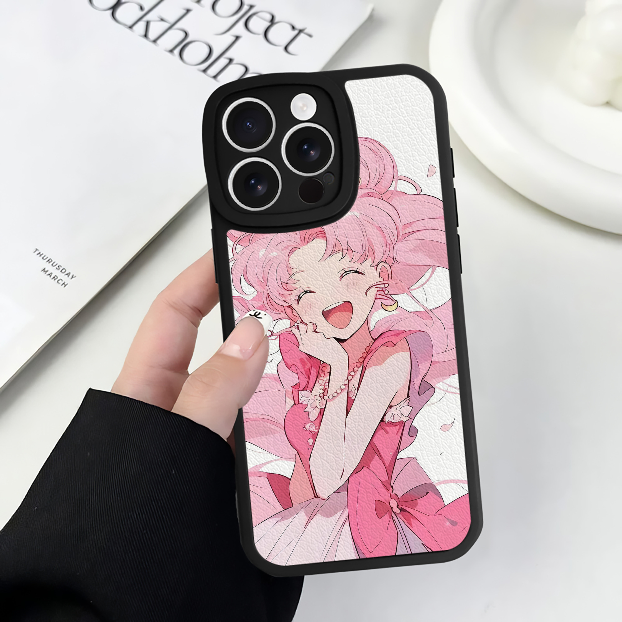 （画像用） 美少女戦士セーラームーン Sailor Moon 【iPhone 16シリーズ対応】シリコンスマホケース（レザー調） 材質：シリコン